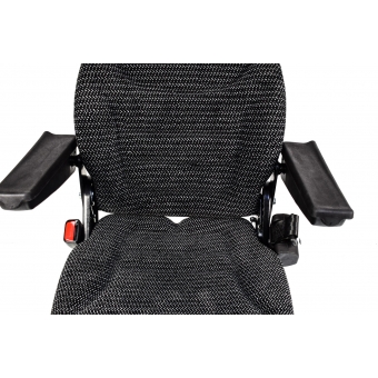  Fotel siedzenie ciągnikowe pneumatyczne komfortowe materiałowe + podłokietnik + osłona  ALASKA matrix
